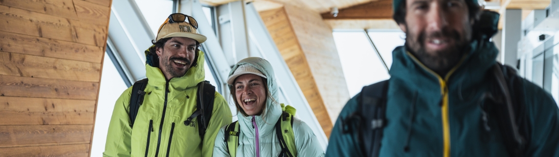 Snowboards & Winter Clothing