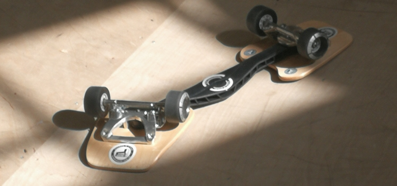 Snakeboarding